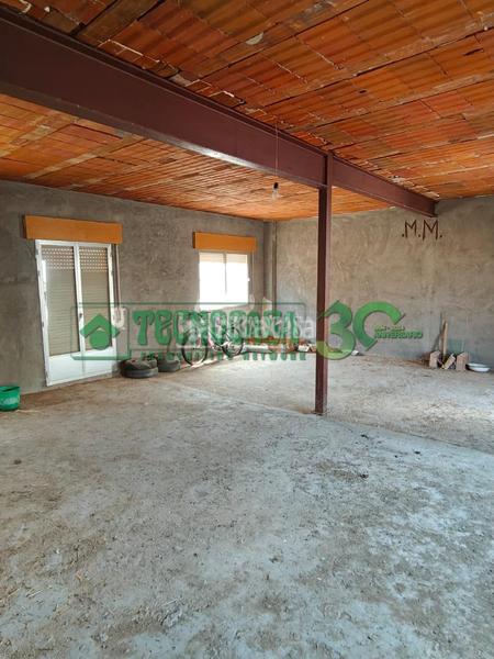 Foto 2ee6fafe-fa50-4b30-a1af-dbe0527e8423. Casa  en venta en Bargas