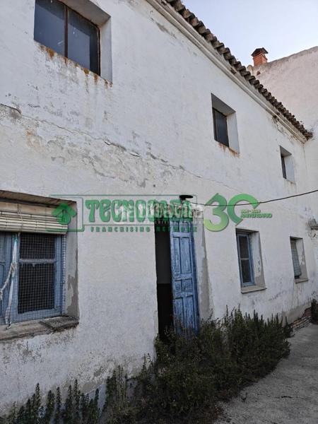 Foto 9aad7816-cef0-47a9-a734-d7907fb93cc1. Casa  en venta en Bargas