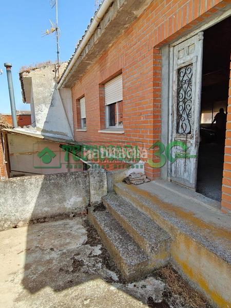 Foto bd1610ab-3173-45df-964e-83af5c2e97db. Casa  en venta en Bargas