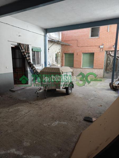 Foto cef30337-1478-4ef6-9d78-60ed2cc44c31. Casa  en venta en Bargas