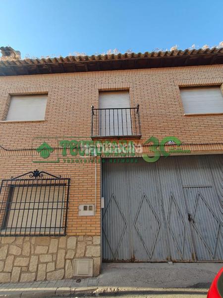 Foto f84a4fdd-7ce7-49a0-9e36-6b4bd68592fb. Casa  en venta en Bargas
