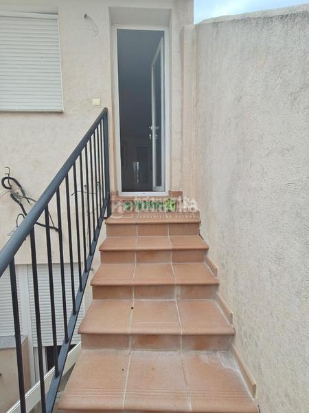 Foto 8eae3698-20a9-4d95-a7c8-287985e66846. Maison jumelée dans Olías del Rey