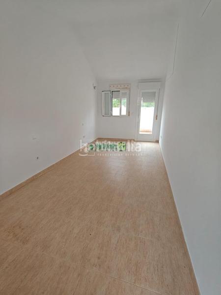 Foto e0acd6d0-18e8-410d-a3df-21856e2cf0a5. Maison jumelée dans Olías del Rey