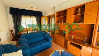 Maison jumelée à Bargas. Casa en venta en bargas
