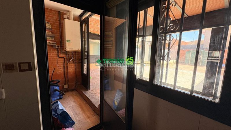 Foto b14c6cf8-362d-4dc7-8260-a748fd67e876. Piso  en venta en Yuncler