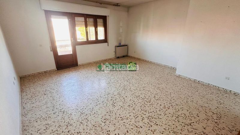 Foto ae4cf7fb-2bdc-4ad4-b7ab-e72c6f203c55. Pis amb calefacció a Cabañas de la Sagra