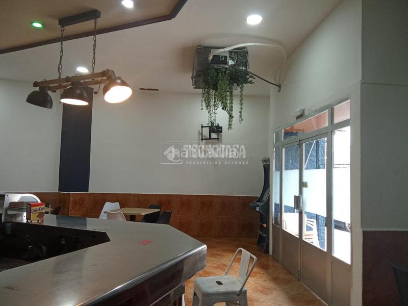 Foto 02d2ce62-6eb8-4df7-99c3-3540dc3dd8f6. Alquiler local comercial  en alquiler en Zaragoza