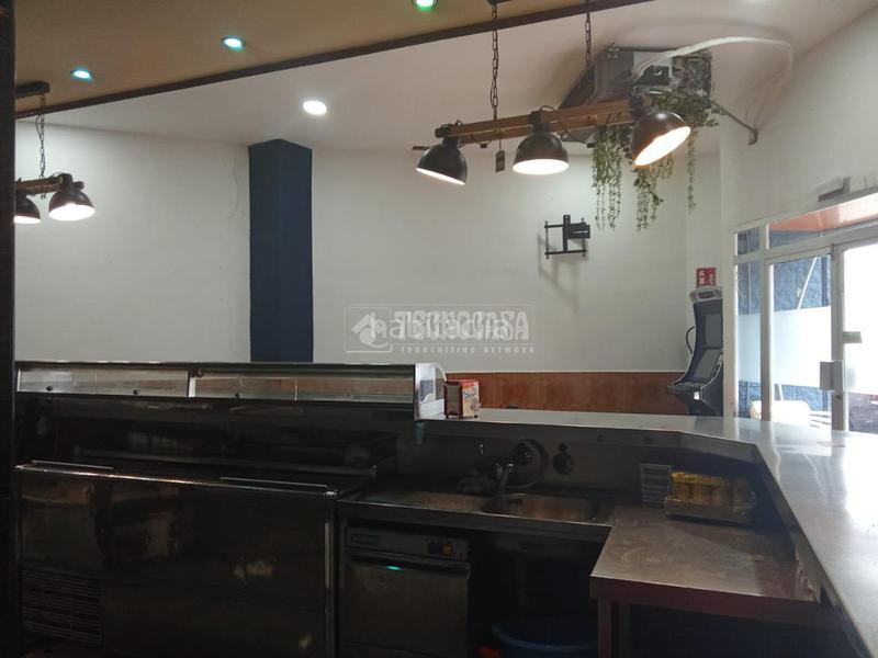 Foto dbd71d0f-0700-4fa3-9006-09fd755ed67a. Location local commercial dans La Magdalena Zaragoza