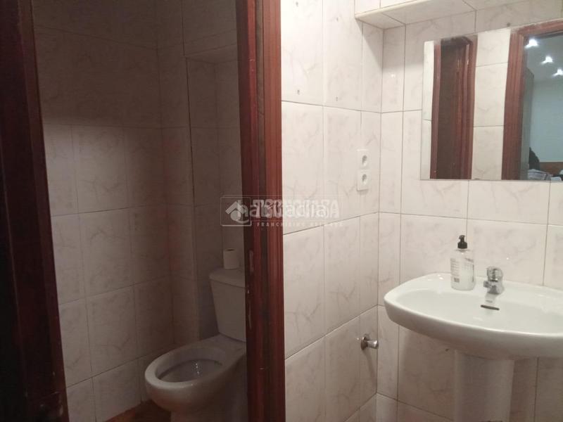 Foto b0bc87e4-51a9-45c4-8a9d-4082ccf8ad82. Miete geschäftsraum in La Magdalena Zaragoza