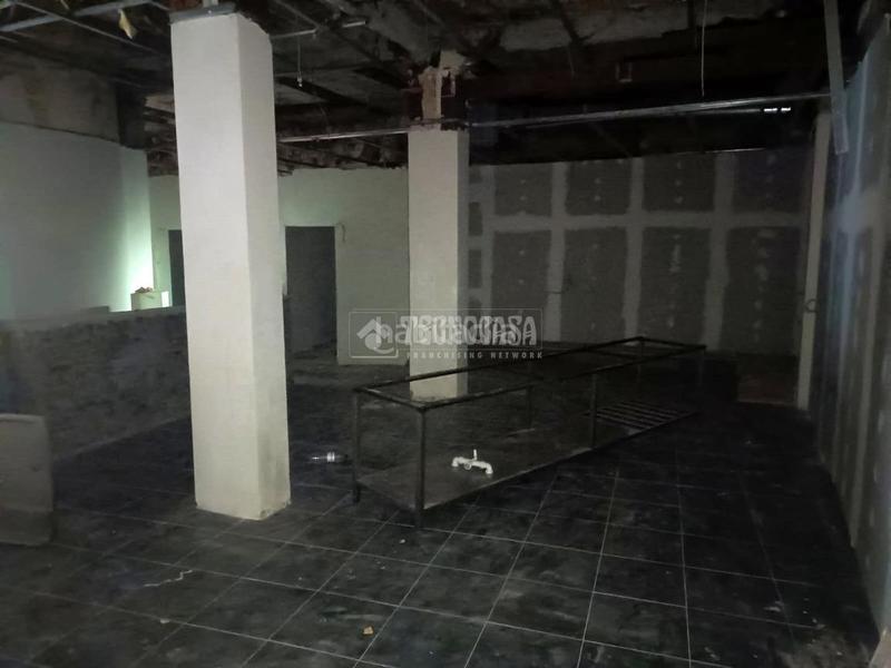 Foto 342c56f4-cce8-4408-8c63-aa819ec24642. Rent business premise in La Magdalena Zaragoza