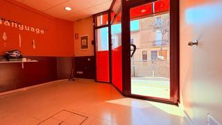 Miete Geschäftsraum in Espai Tolra - Els Pedrissos - Can Carner. Local de 110m2 en lloguer