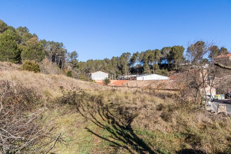 Foto 0a56cffb-b391-42bf-92cf-25c92827b966. Fabrikhalle in Sant Llorenç Savall