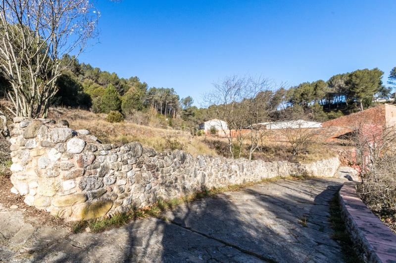 Foto 4e46ae73-cbf4-4d25-9c49-1504a30546b7. Fabrikhalle in Sant Llorenç Savall