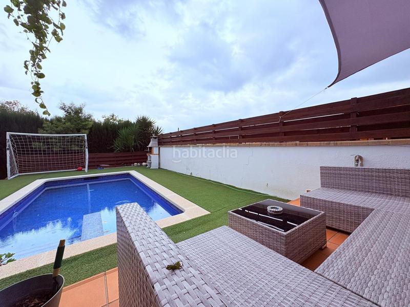 Foto 158497db-8b0d-40ff-b4dd-085f7d32cd29. Casa con parcheggio piscina in Eixample - Can Bogunyà Castellar del Vallès