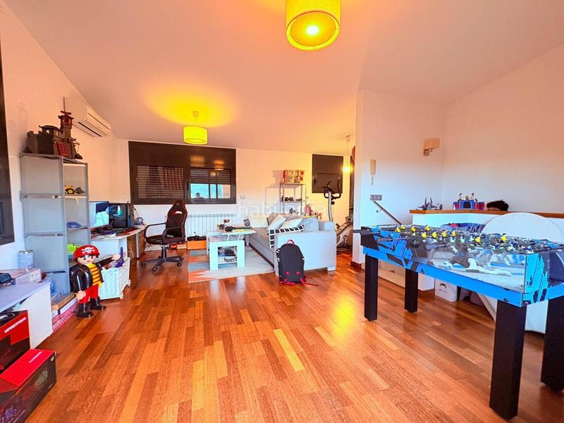Foto 8ec8b1af-68b1-4760-9099-7f4527d4e9bc. Casa con parcheggio piscina in Eixample - Can Bogunyà Castellar del Vallès