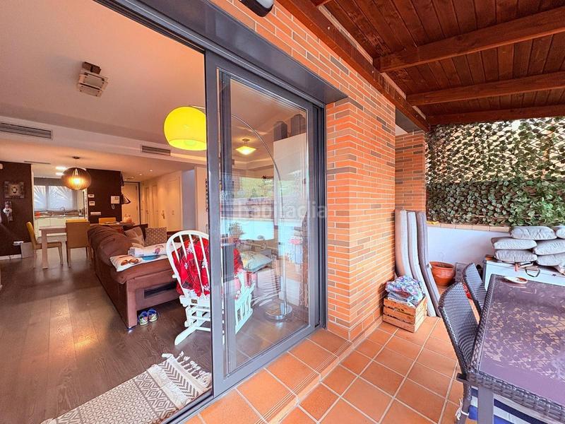 Foto a96cc04d-dc27-47f7-9691-73fd5d0a134f. Casa con parcheggio piscina in Eixample - Can Bogunyà Castellar del Vallès