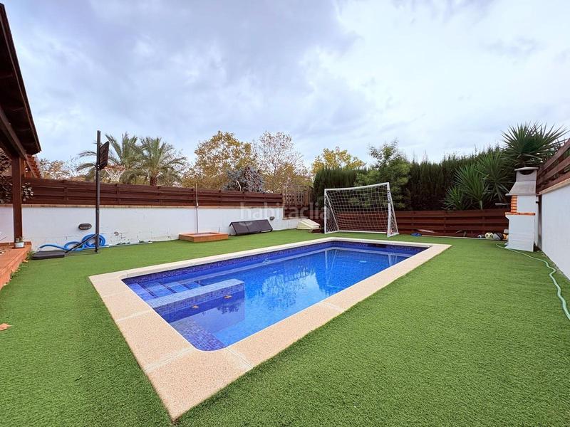 Foto c04f59be-e1a3-4cf7-a475-bcb1c0f41247. Casa con parcheggio piscina in Eixample - Can Bogunyà Castellar del Vallès