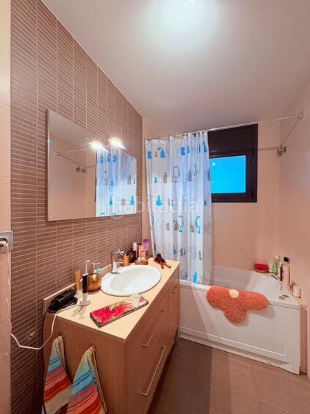 Foto fc317db6-3528-4c93-807e-db3437a3855d. Casa con parcheggio piscina in Eixample - Can Bogunyà Castellar del Vallès