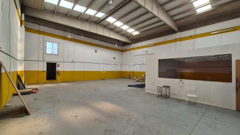 Foto 401fa450-87f3-411e-9553-4fa8a26fead4. Industrial building in Sud-Zona Industrial Castellar del Vallès