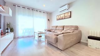 Casa a Eixample - Can Bogunyà. Casa totalment reformada a la zona semi centre  llesta per entra