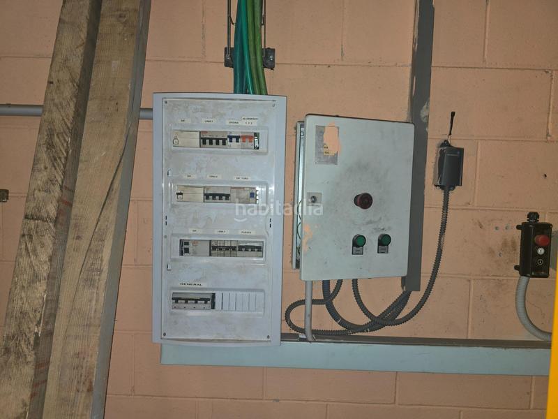 Foto 3370beb6-876d-467f-837e-3c35d7852990. Industrial building in Sud-Zona Industrial Castellar del Vallès