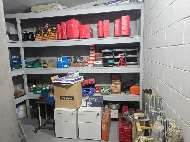 Foto fad41b68-5b6c-48a9-bac7-63b5ffbe0794. Industrial building in Sud-Zona Industrial Castellar del Vallès