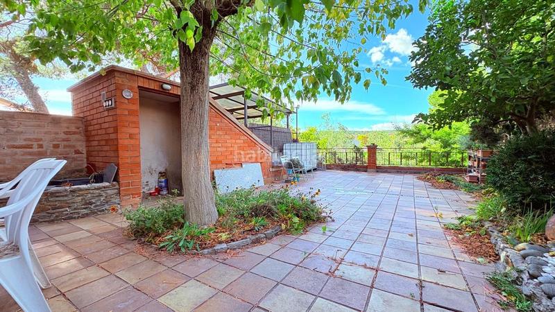 Foto ad95fa27-90a6-4841-a9df-22178b6e36c1. Casa amb calefacció aparcament a Centre Sant Quirze del Vallès