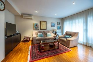 Zweist�ckige Wohnung in Eixample - Can Boguny�. Duplex seminuevo en castellar del vall�s