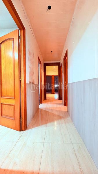 Foto 18063208-bdeb-45cb-8052-9f606a64bc59. Ground floor in Eixample - Can Bogunyà Castellar del Vallès