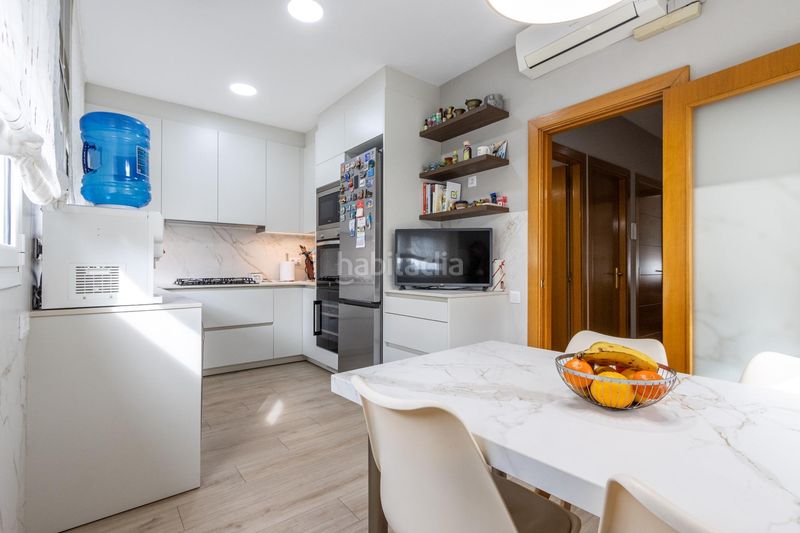 Foto ef16e7b0-5f22-4105-921b-f1475553e979. Casa amb calefacció aparcament a Eixample - Can Bogunyà Castellar del Vallès