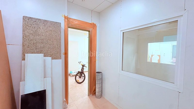 Foto 6cf03a7b-c1bb-47ee-b0fa-d92451fcd3e9. Local comercial a Eixample - Can Bogunyà Castellar del Vallès