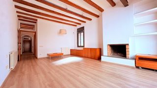 Miete Haus in Poble - Casc Antic. Lloguer casa anglesa