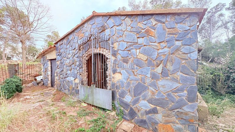 Foto a2ccf244-61c4-4c8c-b268-ac25223883f8. Finca rústica a Sentmenat