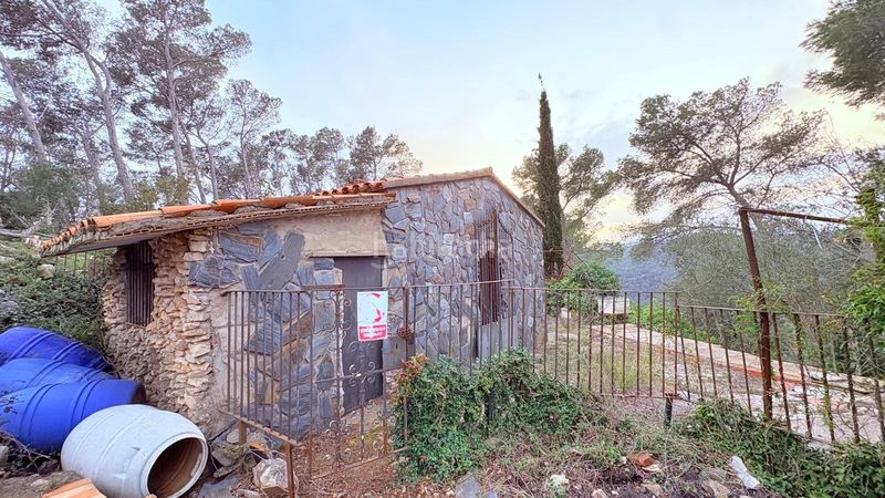 Foto c804a631-bf68-4709-954c-a5e4178a7cb8. Finca rústica a Sentmenat