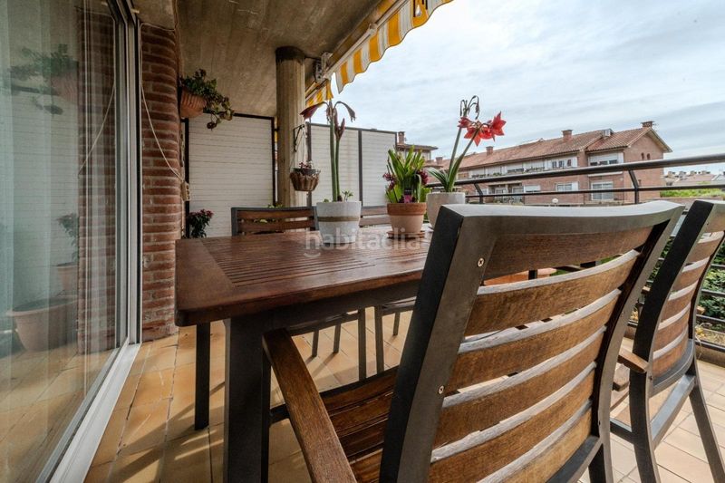Foto 68c53239-6989-4b3b-ba2d-80d1aa0720f2. Casa amb calefacció aparcament piscina a Eixample - Can Bogunyà Castellar del Vallès