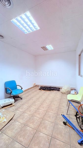 Foto f246b1da-5790-4814-9d11-2581c0383542. Business premise in Eixample - Can Bogunyà Castellar del Vallès