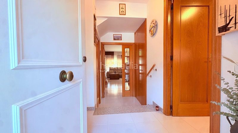Foto d4f9b3e8-6a37-4d8f-a84d-223657f38f9f. Casa amb calefacció aparcament a Eixample - Can Bogunyà Castellar del Vallès