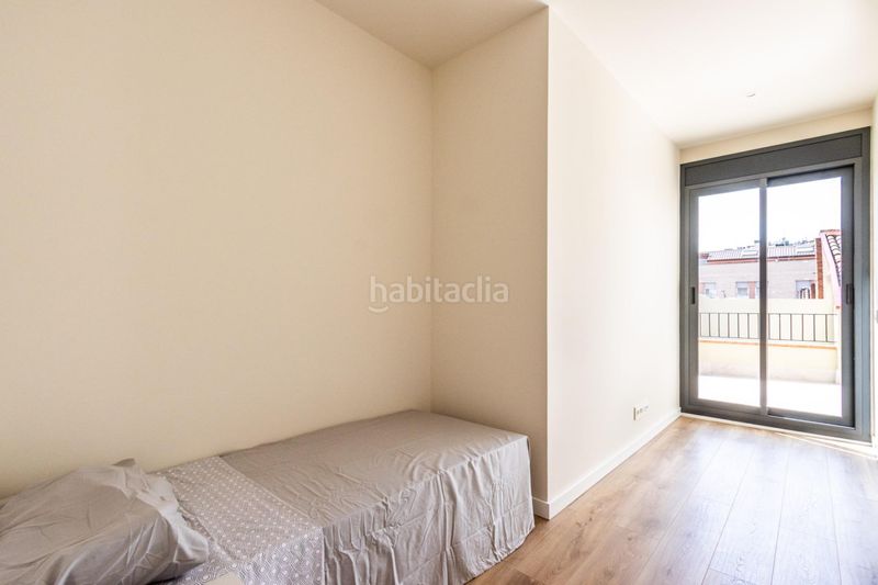 Foto b2067f70-6557-47ee-aada-7ed4faf0675e. Casa a Centre Sabadell