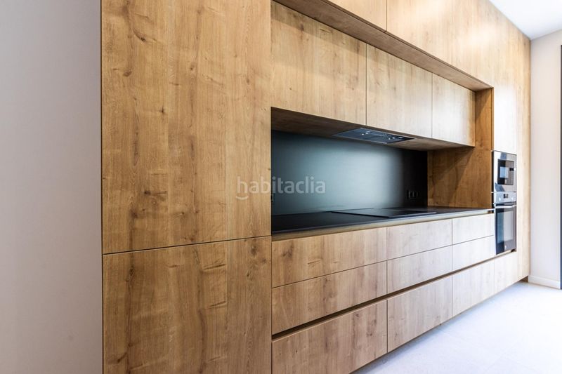 Foto d87872d4-8700-4c79-a220-ed6a638e6b32. Casa a Centre Sabadell
