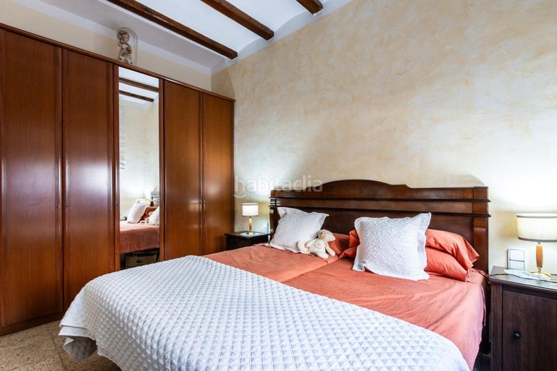 Foto 008d5285-eda2-4df7-a95b-e79a8660433a. Casa amb calefacció aparcament a Eixample - Can Bogunyà Castellar del Vallès