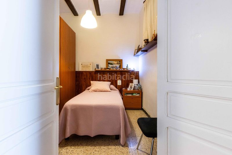 Foto 2745f003-bc0d-42d4-9fc2-b9856b7265cc. Casa amb calefacció aparcament a Eixample - Can Bogunyà Castellar del Vallès