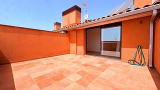 Zweistöckige Wohnung in Eixample - Can Bogunyà. Dúplex amb terrassa privada al centre