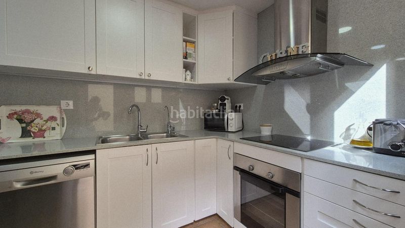Foto 4449f711-678f-430b-a5ab-6d6fe56052de. Casa amb calefacció aparcament a Espai Tolra - Els Pedrissos - Can Carner Castellar del Vallès