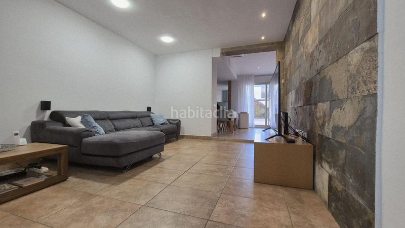 Foto 4c3eaf2b-7155-40c1-ba86-c15d96d8229e. Casa amb calefacció aparcament a Espai Tolra - Els Pedrissos - Can Carner Castellar del Vallès