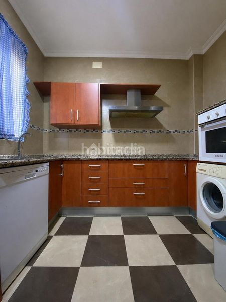Foto ae8e6fd7-f033-4971-b01d-a890c451fc9c. Appartamento in Ciudad Jardín Sevilla