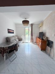 Pis a El Plantinar - Avda. La Paz - El Juncal. Piso en venta en sevilla