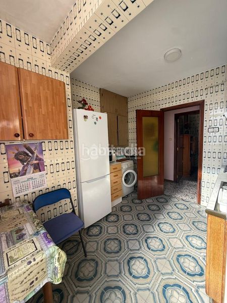 Foto 1d8edb43-d27a-4b25-9d69-fb1359610f77. Appartement dans El Plantinar - Avda. La Paz - El Juncal Sevilla