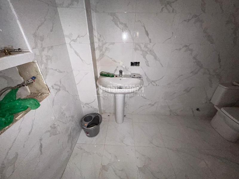 Foto 2761ff12-fbf7-45e1-bf7f-564ddb49bf3b. Local commercial dans Tres Forques Valencia