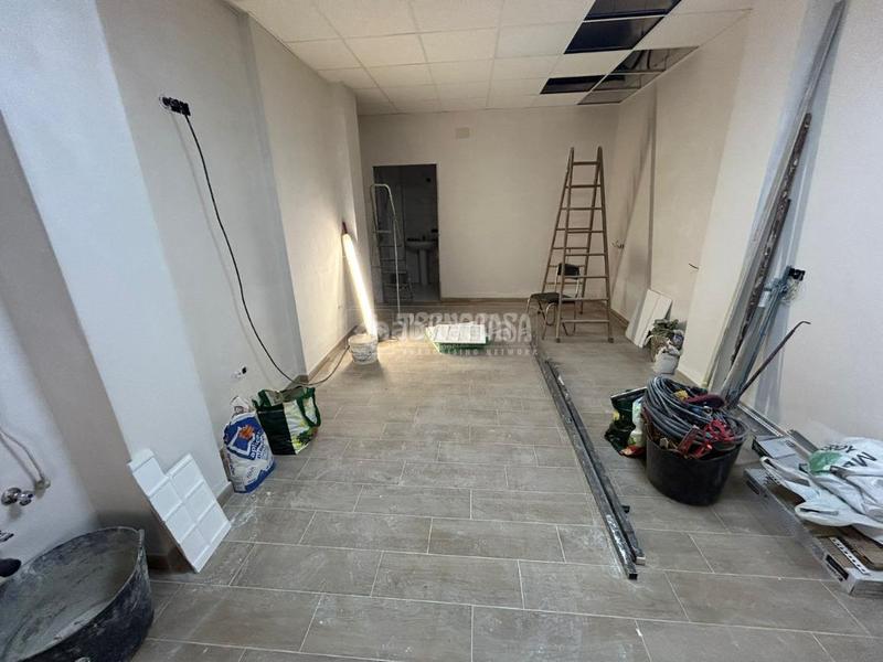 Foto 57c0d5c9-fa95-442c-b81e-7b9537283511. Local commercial dans Tres Forques Valencia