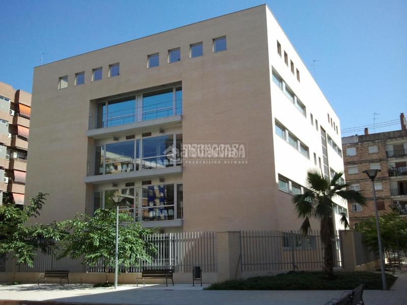 Foto c664c646-c391-44e5-9188-12ed5b8412c8. Local commercial dans Tres Forques Valencia